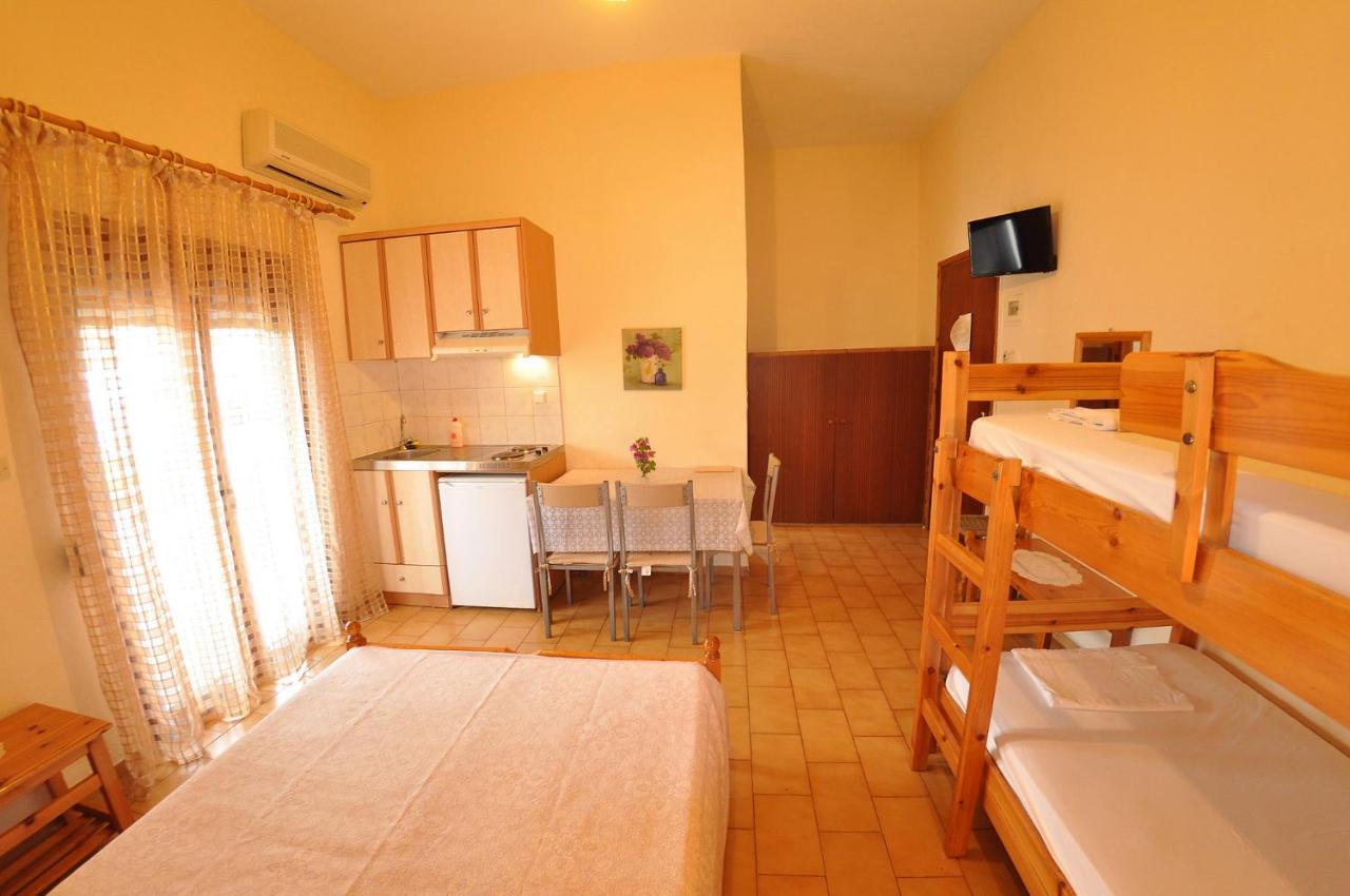Achilleas Rooms Sívota المظهر الخارجي الصورة