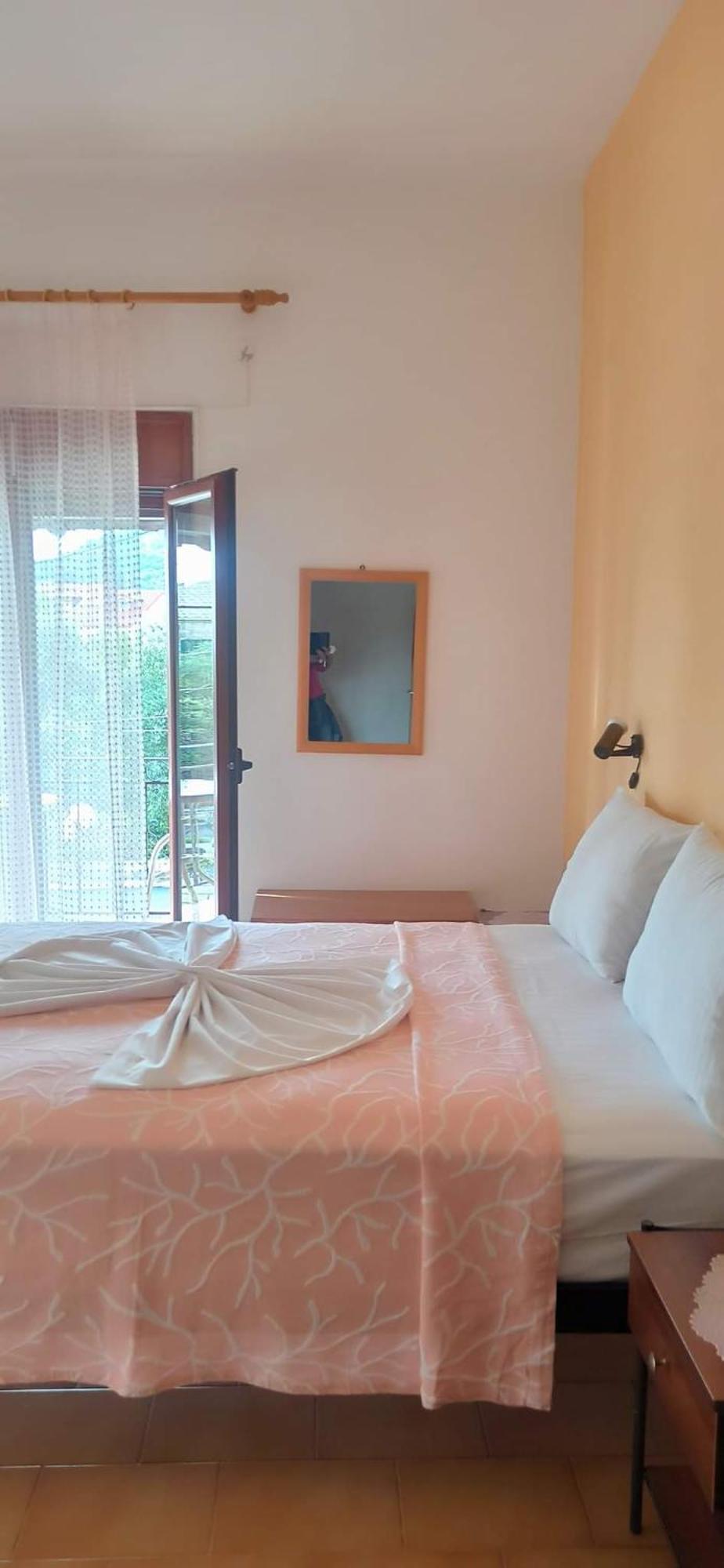 Achilleas Rooms Sívota الغرفة الصورة